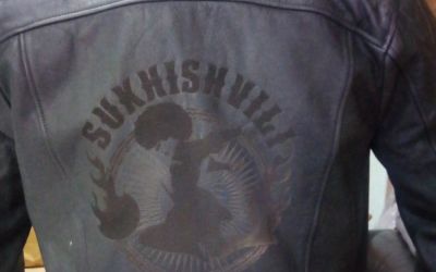 Лазерне гравірування на шкіряній куртці